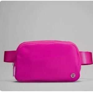 Lululemon belt bag